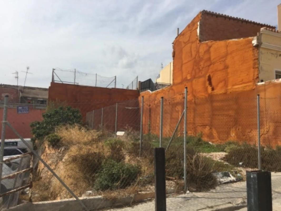 Land for sale in Badalona, Barcelona photo 3