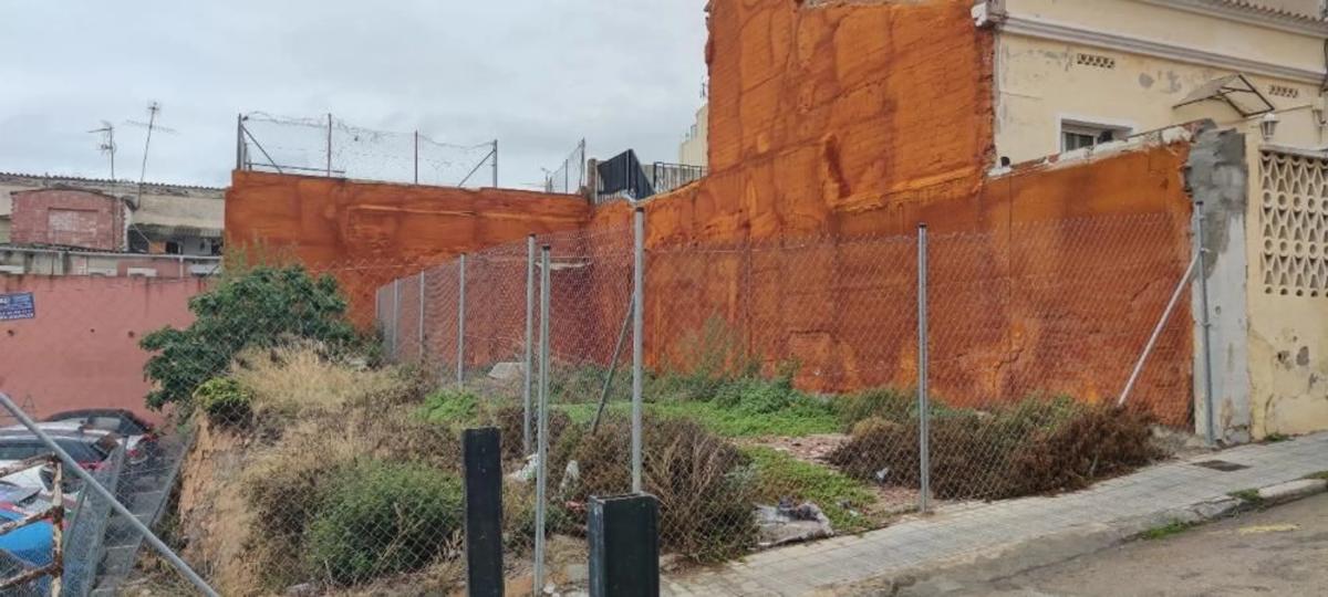 Land for sale in Badalona, Barcelona photo 5