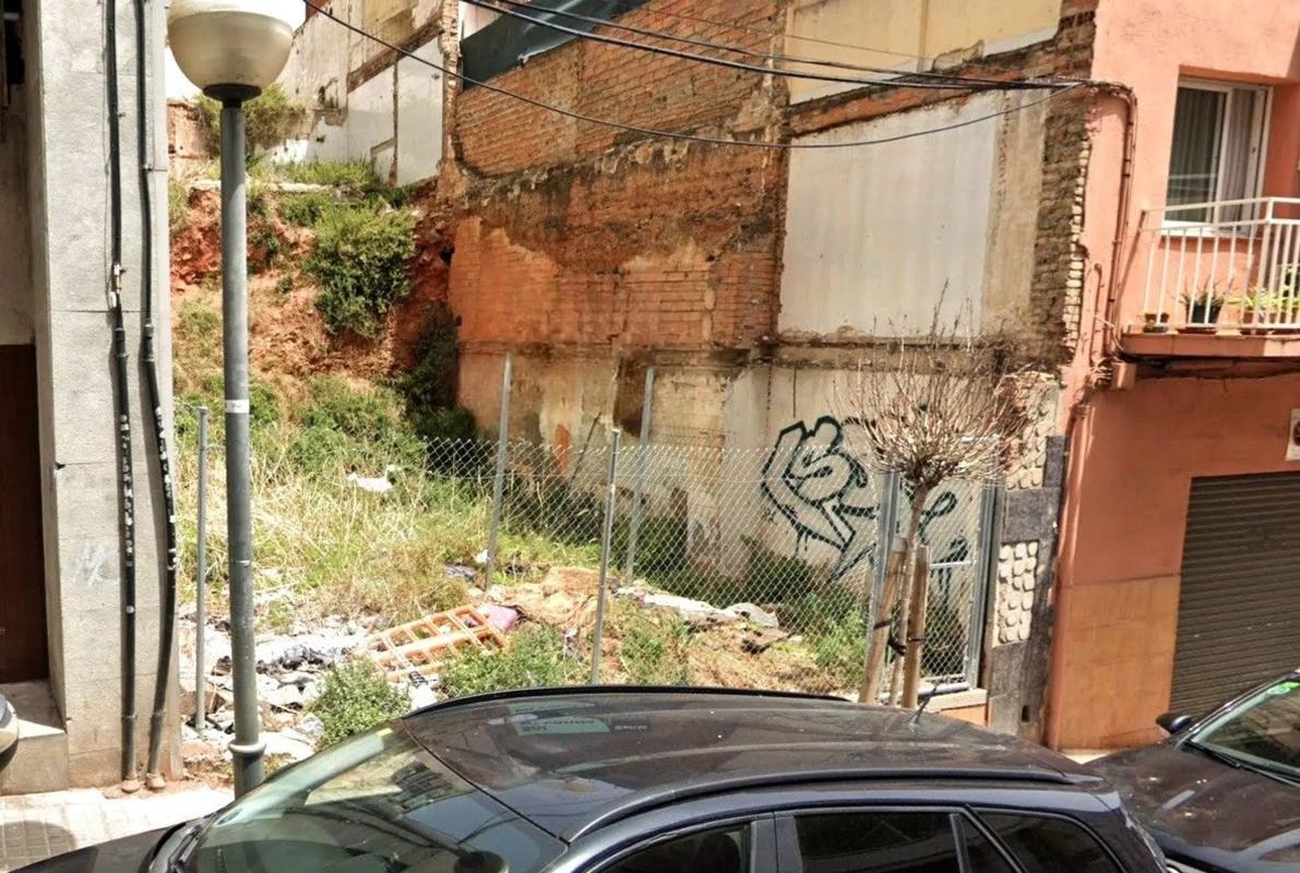 Terreno en venta en Badalona, Barcelona photo 3