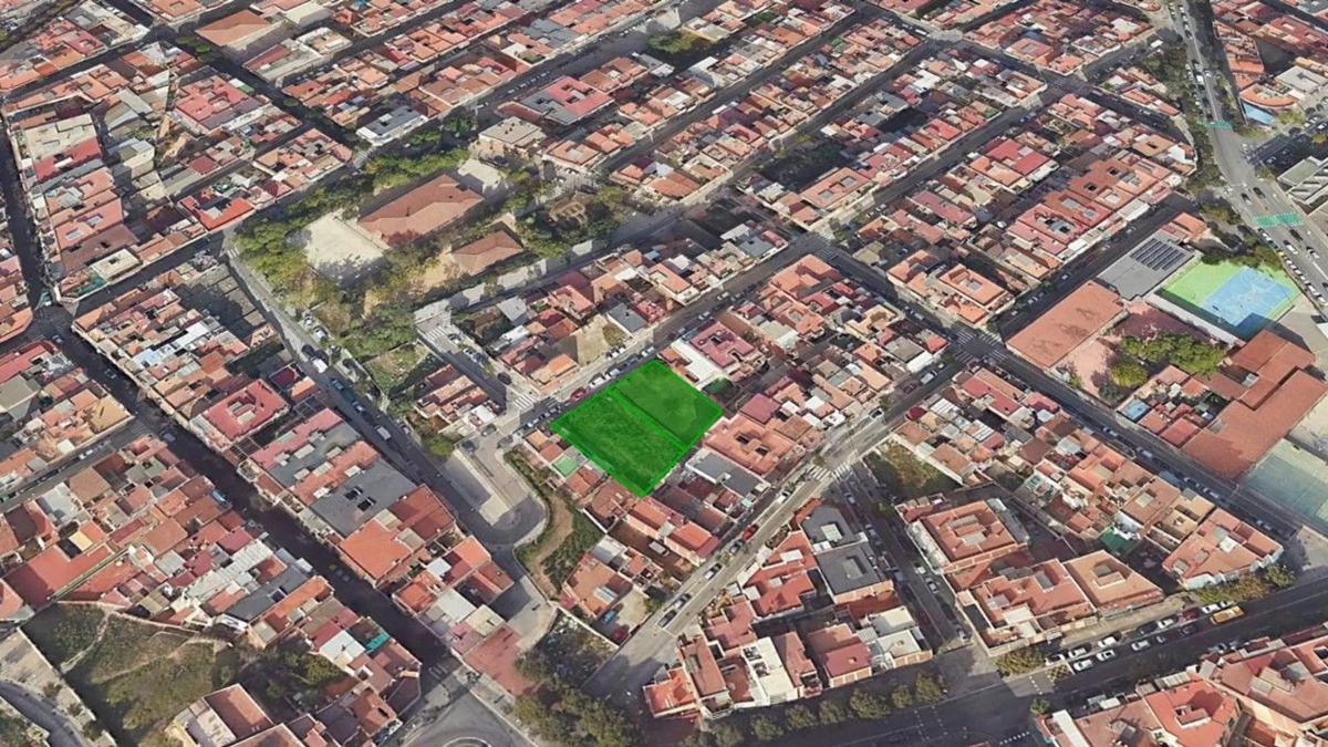 Land for sale in Badalona, Barcelona photo 1