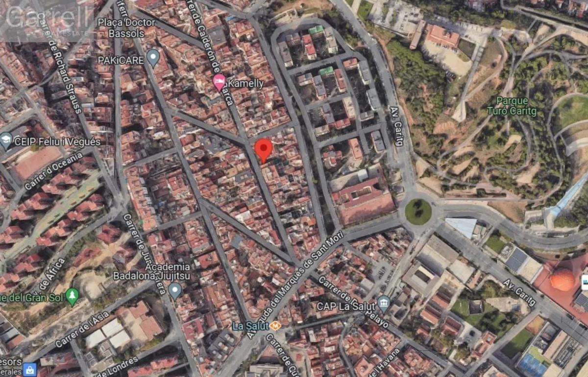 Terreno en venta en Badalona, Barcelona photo 4