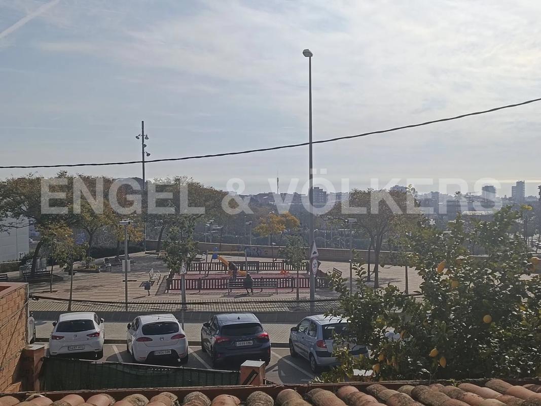 Terreno en venta en Badalona, Barcelona photo 3