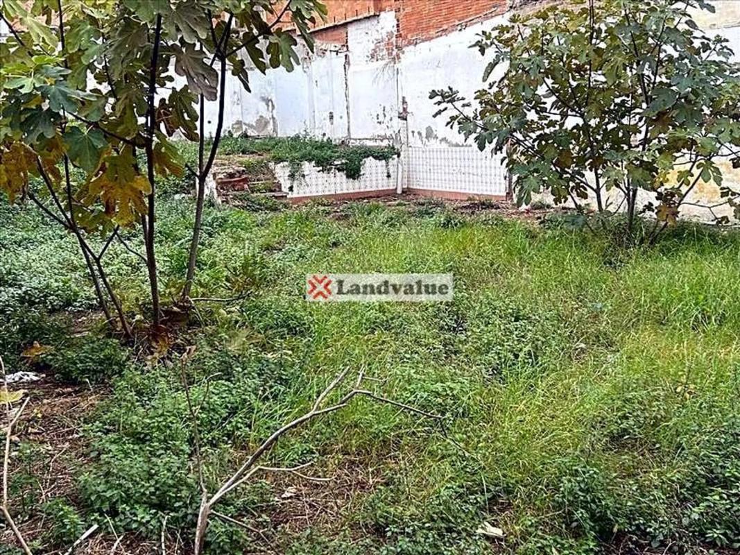 Terreno en venta en Badalona, Barcelona photo 2