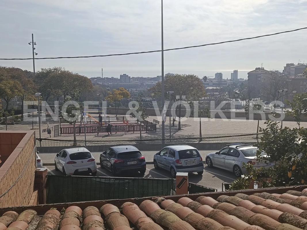 Terreno en venta en Badalona, Barcelona photo 4