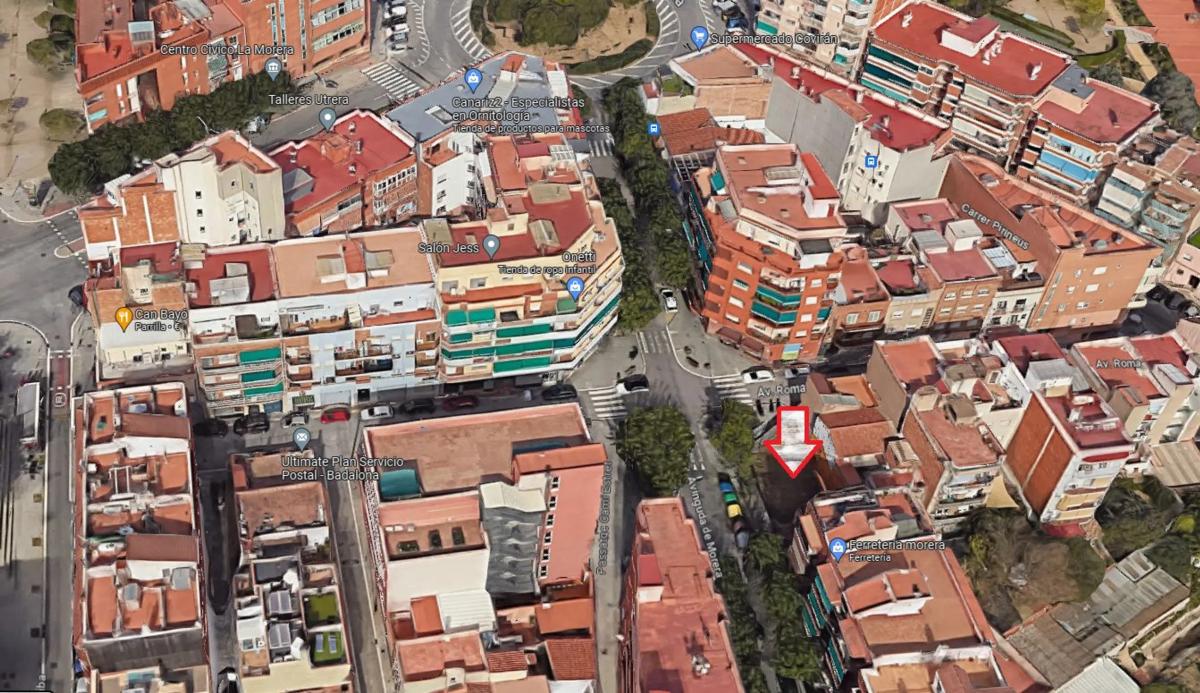 Terreno en venta en Badalona, Barcelona photo 3