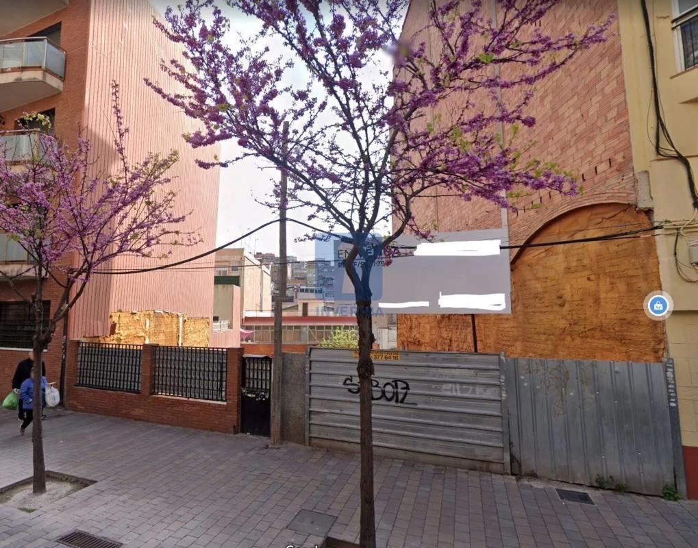 Terreno en venta en Badalona, Barcelona photo 4