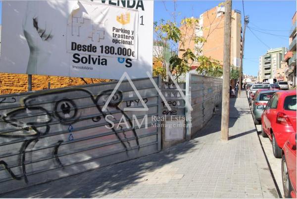 Terreno en calle de Don Pelayo photo 1