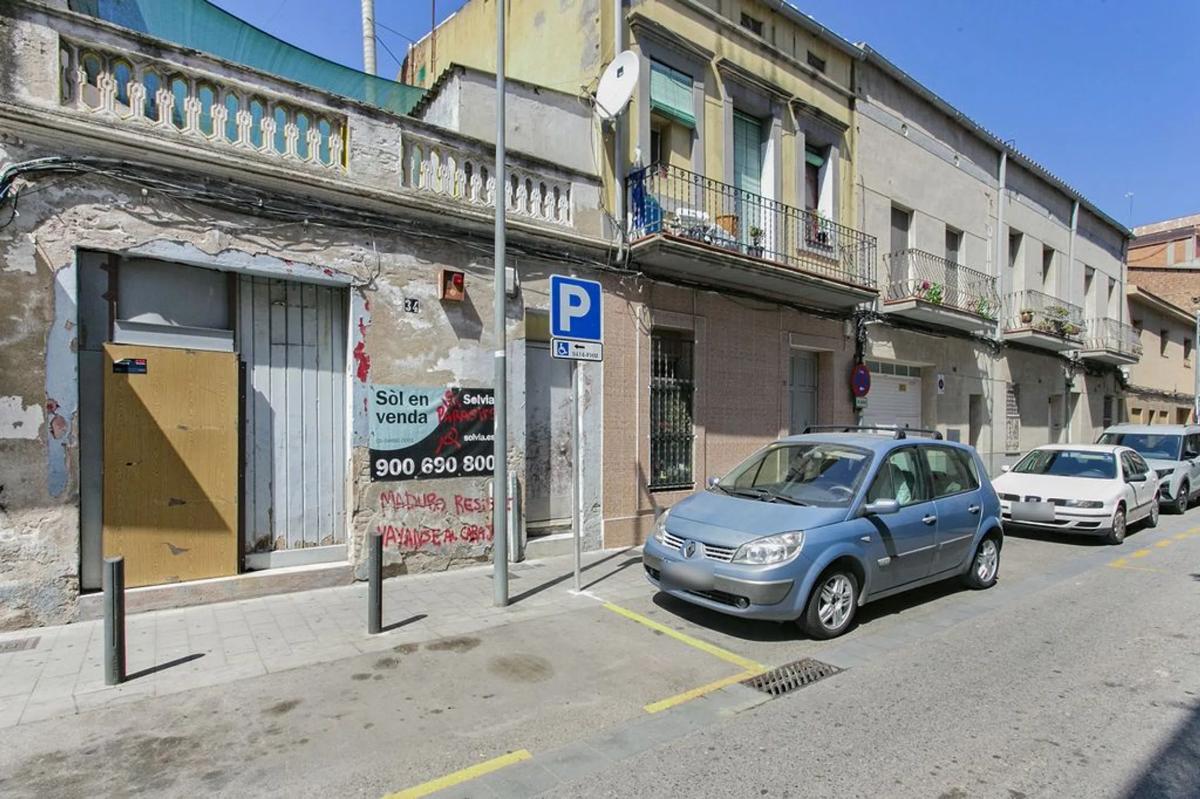 Land for sale in Badalona, Barcelona photo 2