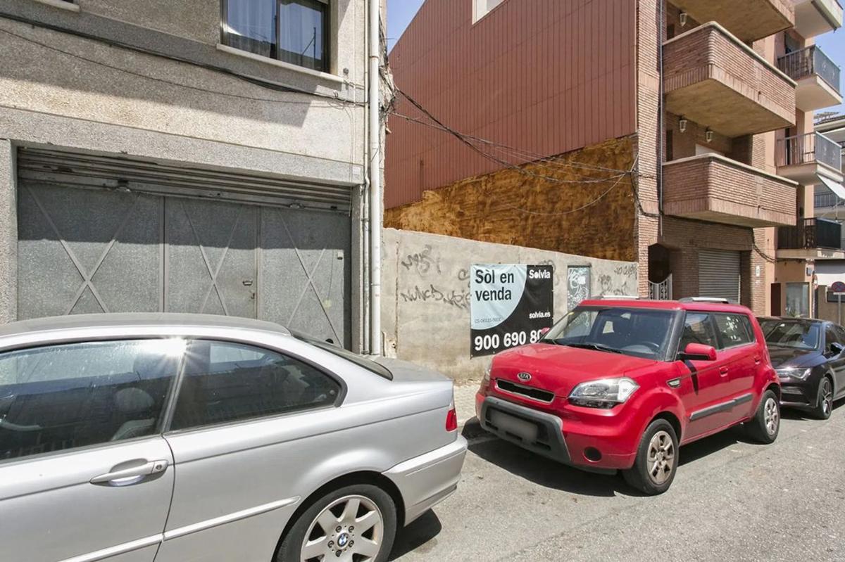 Terreno en venta en Badalona, Barcelona photo 5