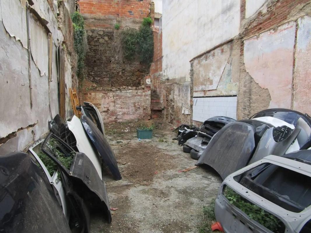 Land for sale in Badalona, Barcelona photo 2