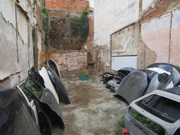 Terreno en Barrio Sant Crist photo 2
