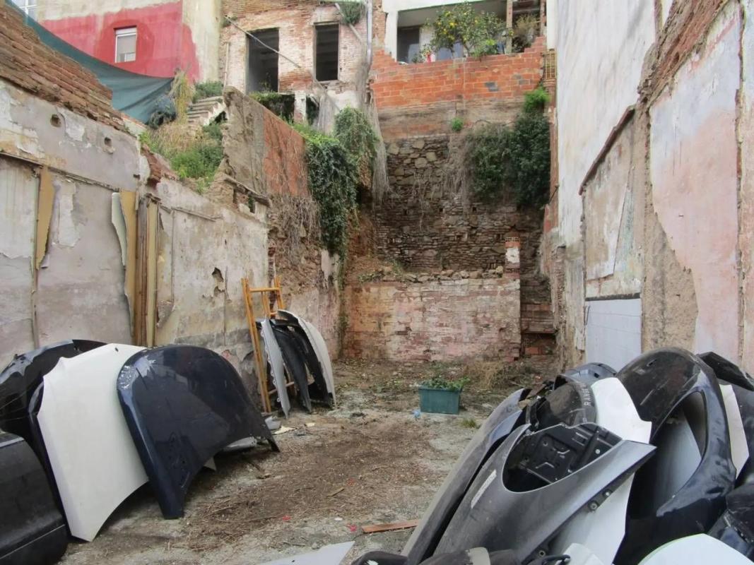 Land for sale in Badalona, Barcelona photo 3