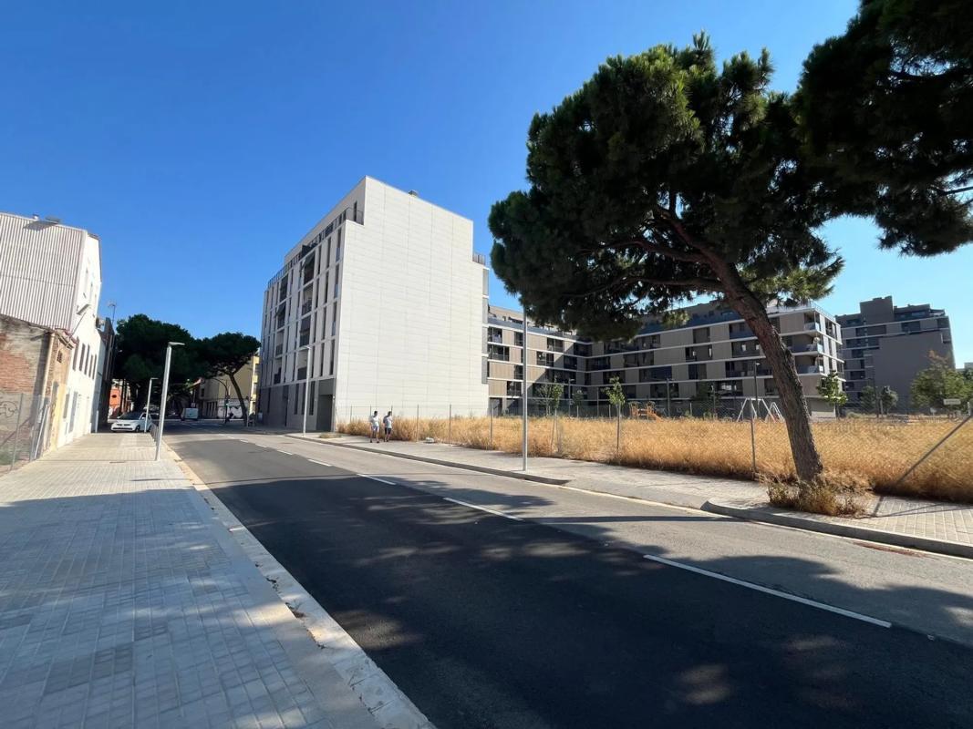 Land for sale in Hospitalet de Llobregat, Barcelona photo 5