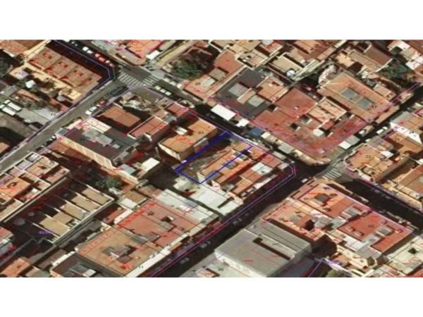 Terreno en calle de Florència photo 3
