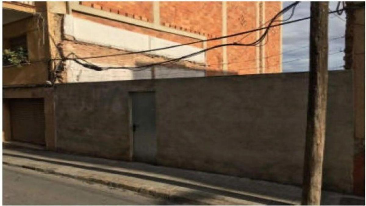 Terreno en venta en Santa Coloma de Gramenet, Barcelona photo 3