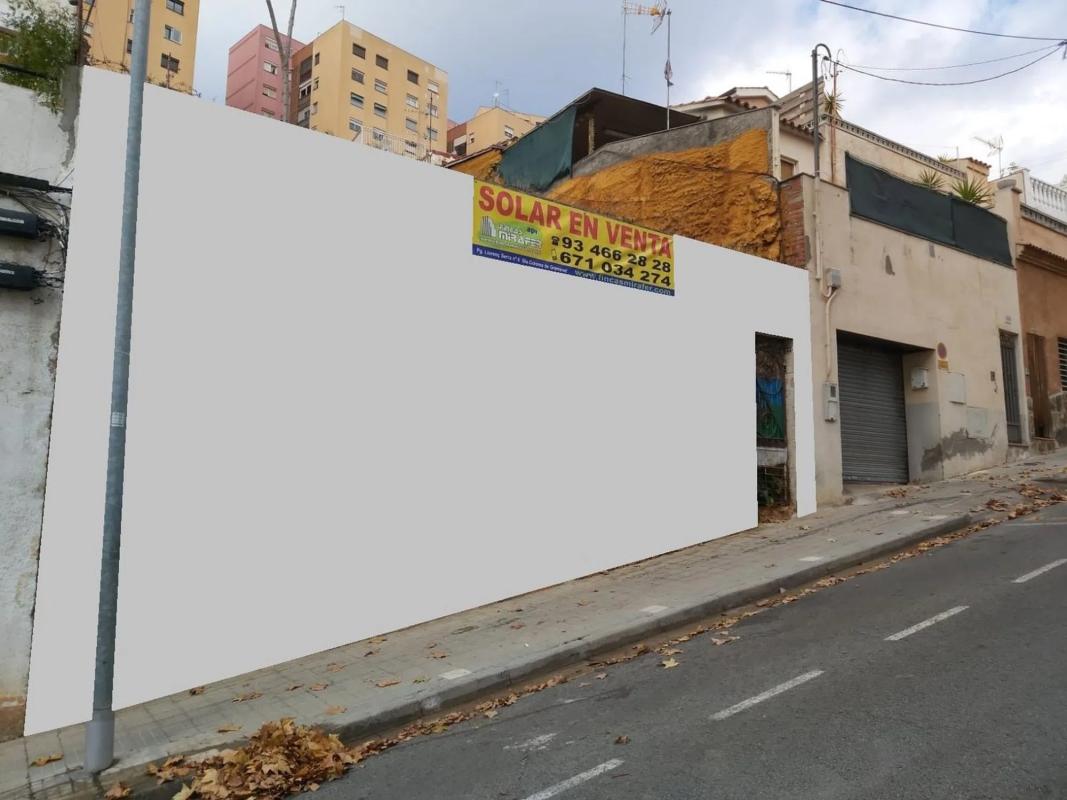 Działka na sprzedaż w Santa Coloma de Gramenet, Barcelona photo 3