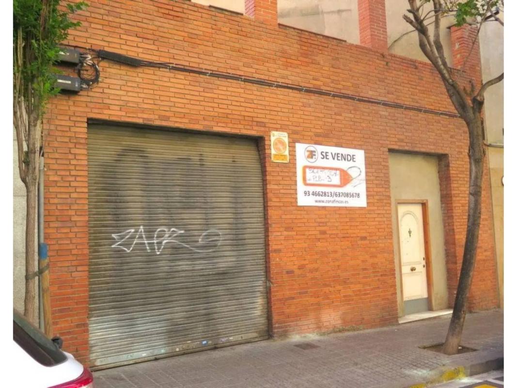 Terreno en venta en Santa Coloma de Gramenet, Barcelona photo 4