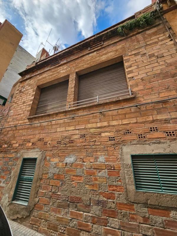 Terreno en venta en Santa Coloma de Gramenet, Barcelona photo 4
