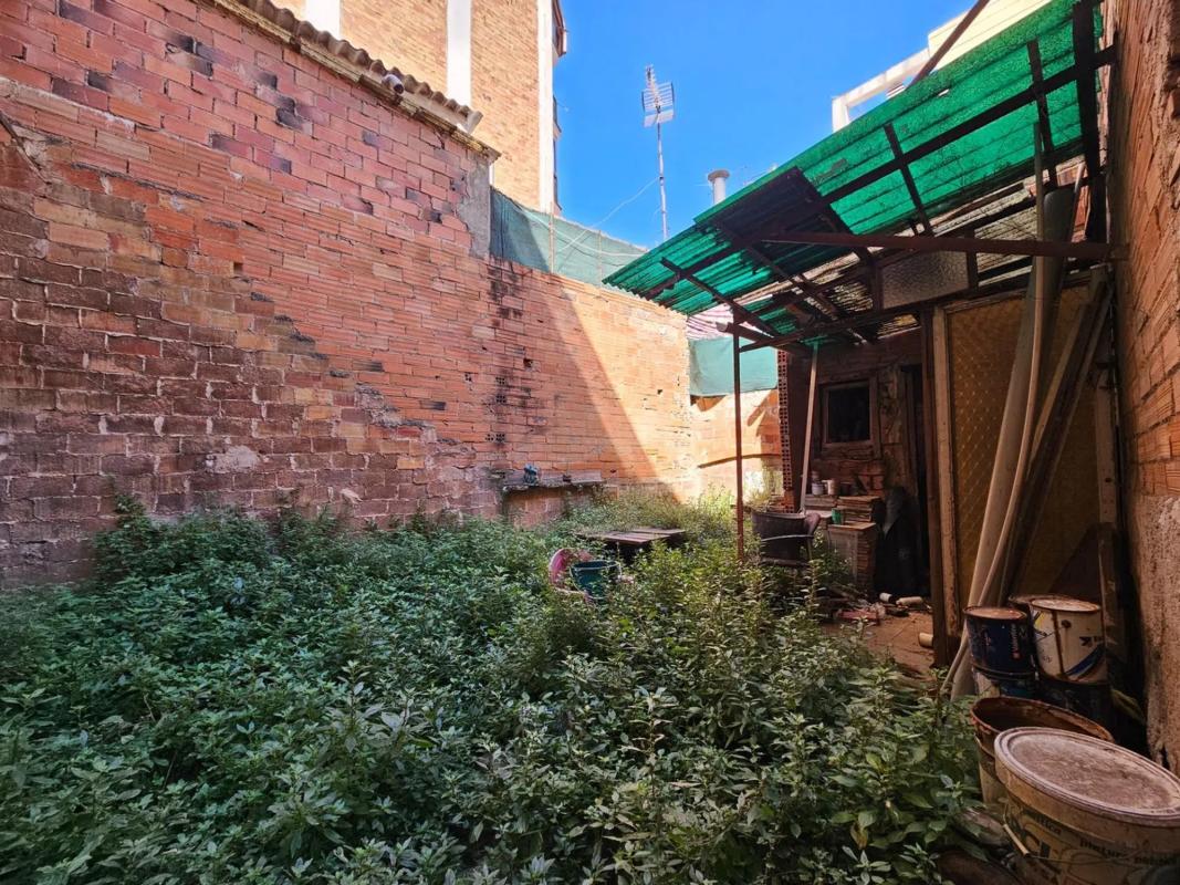 Terreno en venta en Santa Coloma de Gramenet, Barcelona photo 5