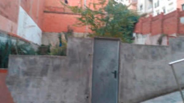 Terreno en calle de Gènova photo 2