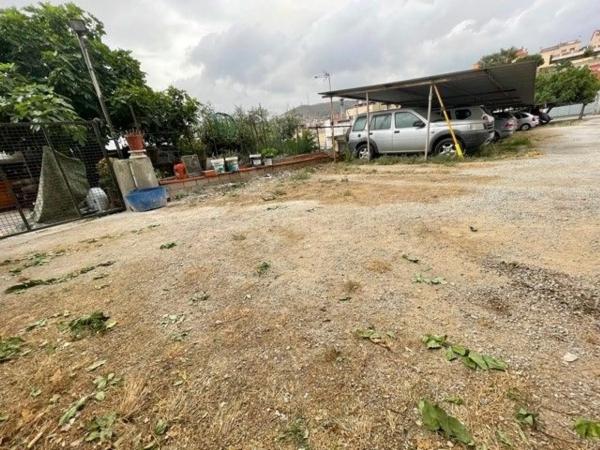 Terreno en calle de Cristòfol Colom photo 1
