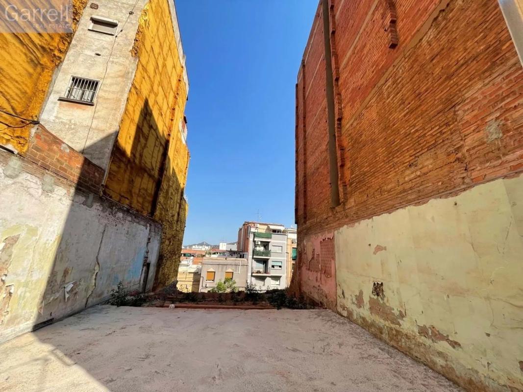Land for sale in Santa Coloma de Gramenet, Barcelona photo 5