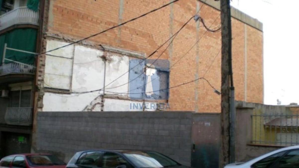 Terreno en venta en Santa Coloma de Gramenet, Barcelona photo 2