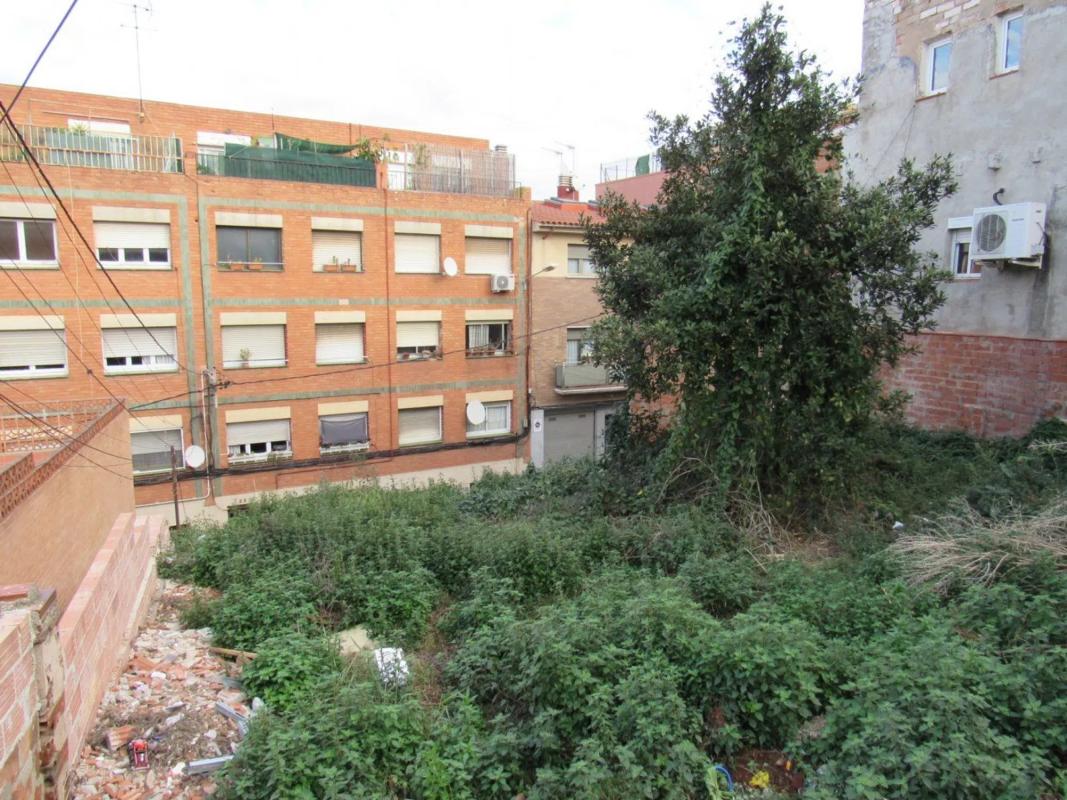 Участок земли на продажу в Санта-Колома-де-Граменет, Барселона photo 3