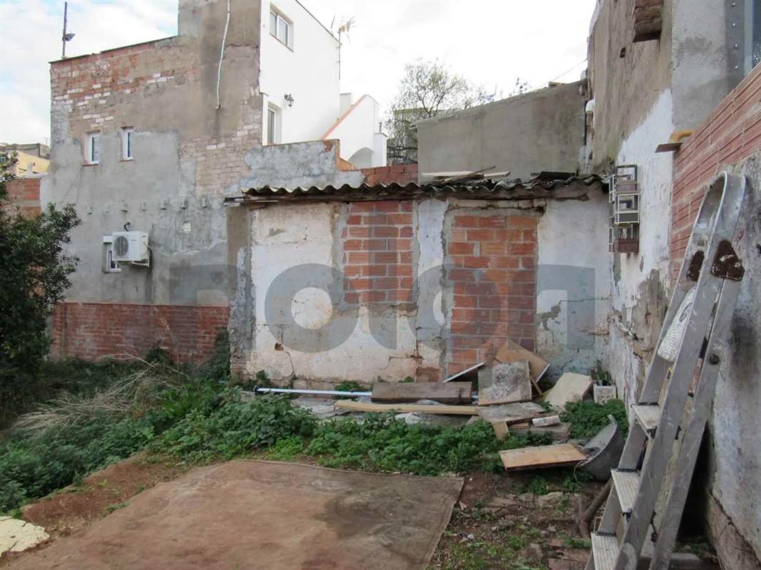 Terreno en venta en Santa Coloma de Gramenet, Barcelona photo 4