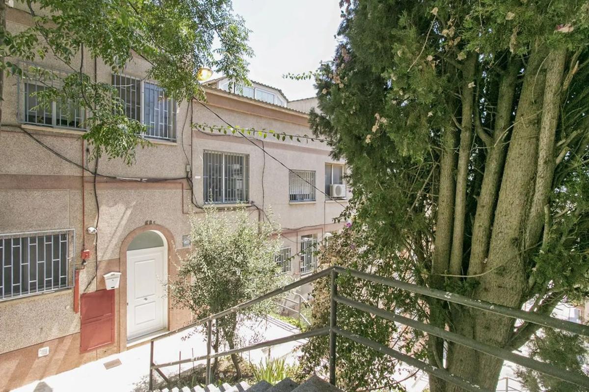 Land for sale in Santa Coloma de Gramenet, Barcelona photo 3
