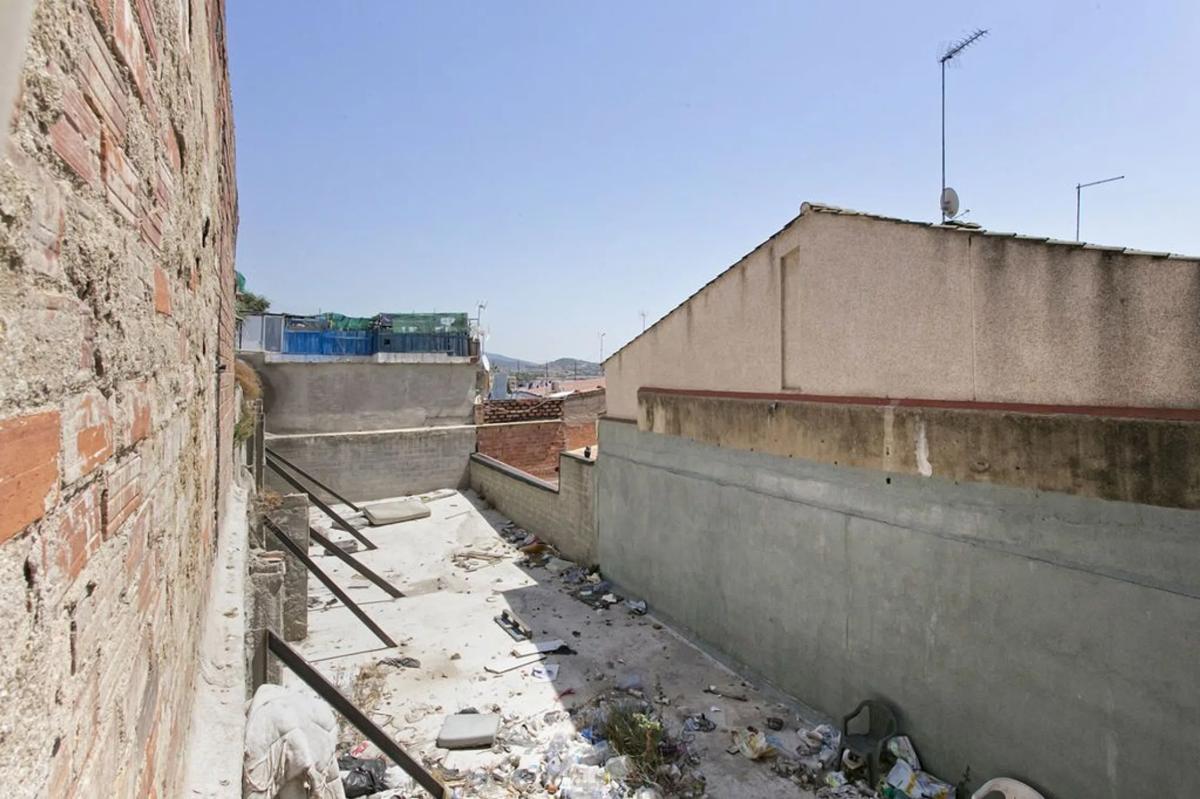 Land for sale in Santa Coloma de Gramenet, Barcelona photo 5