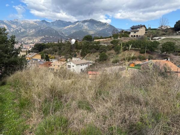 Terreno en calle Corbera photo 3