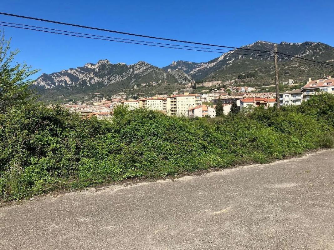 Terreno en venta en Berga, Barcelona photo 4