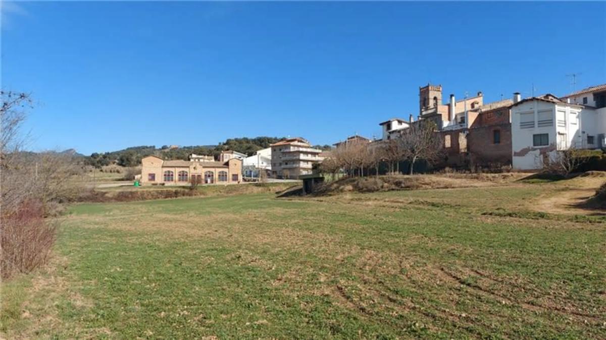 Terreno en venta en Olvan, Barcelona photo 1