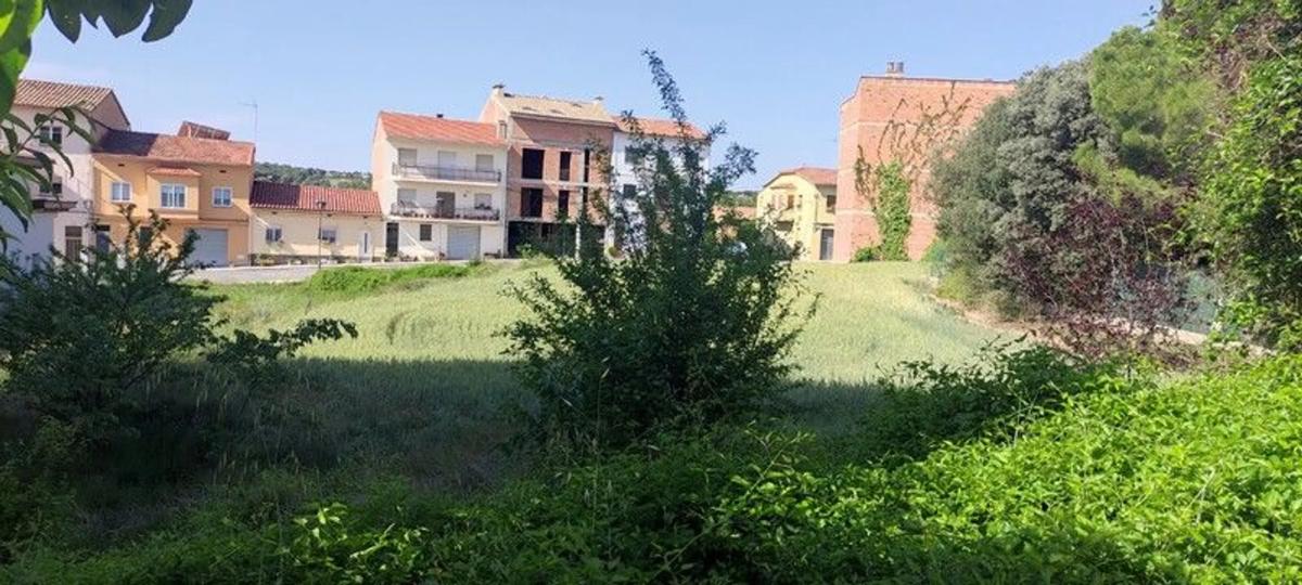 Terreno en venta en Casserres, Barcelona photo 3