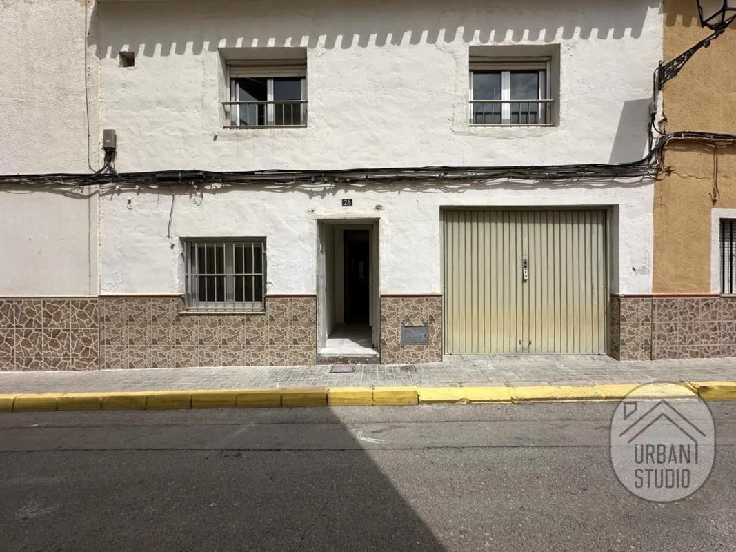 Propiedades en venta y alquiler en España photo 1