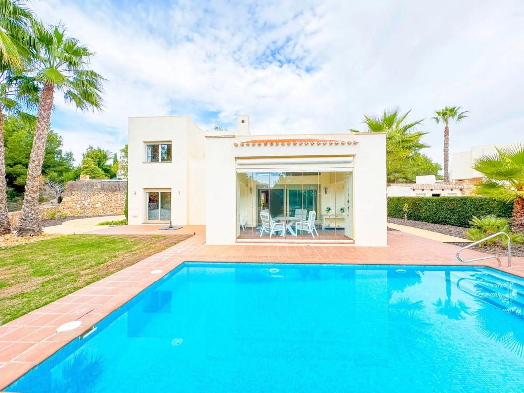 Properties for sale and rent in Spain photo 3
