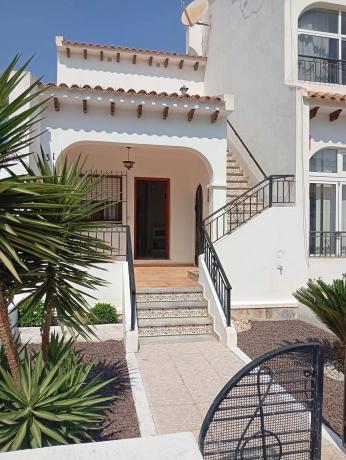 Chalet adosado en avenida Ramblas de Oleza, 37 photo 1