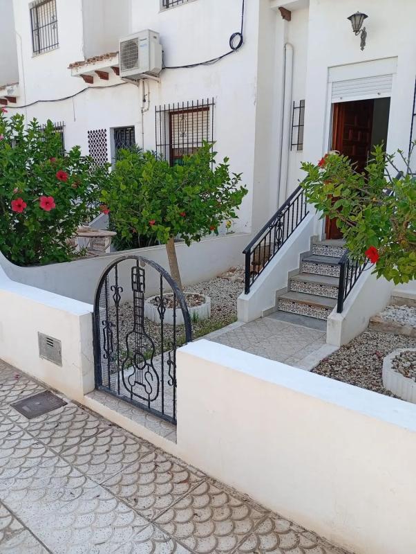 Properties for sale and rent in Spain photo 4