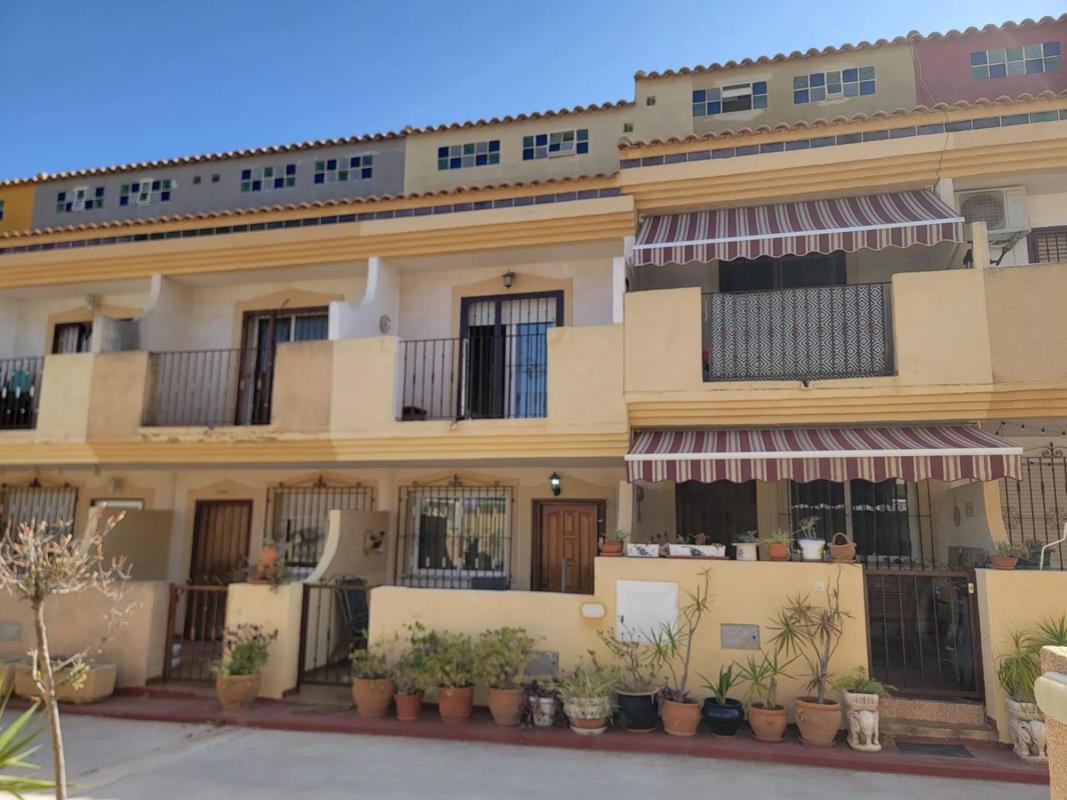 Venta de chalet independiente en Barrio Playa Flamenca, Orihuela
 photo 2