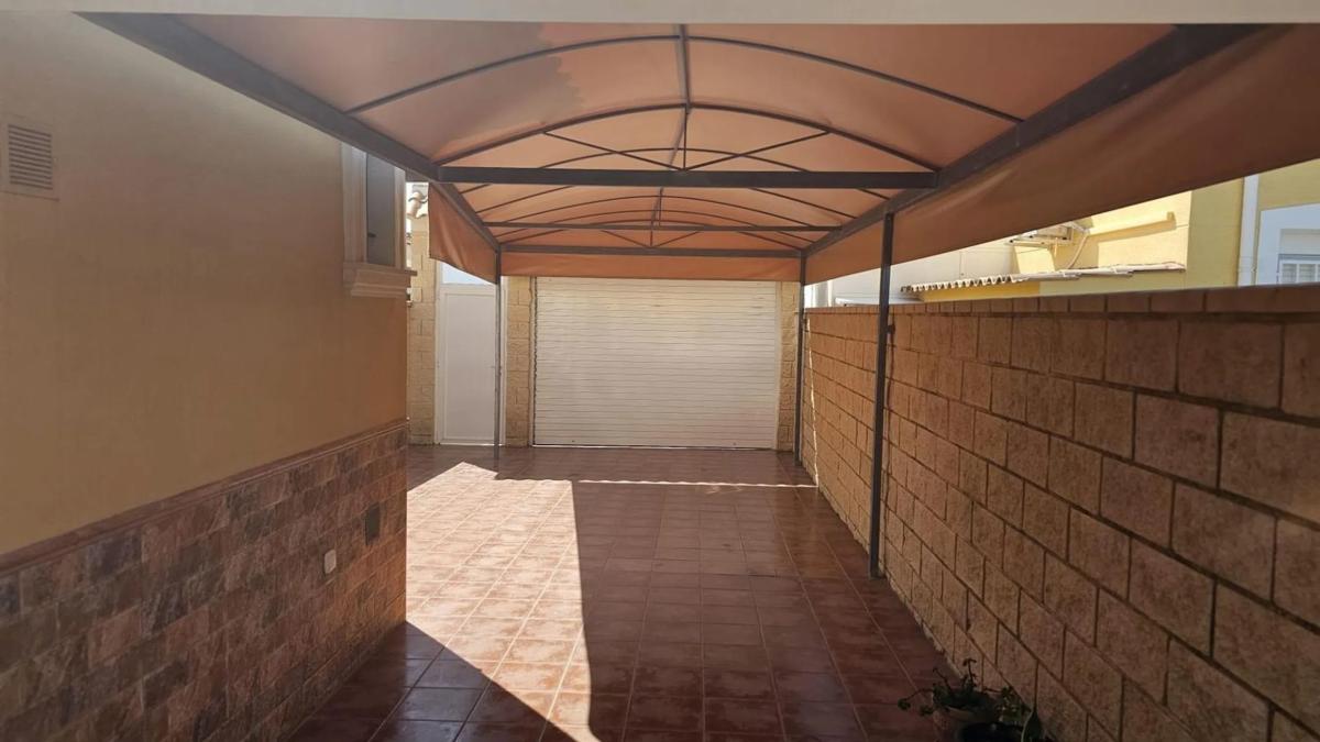 Недвижимость на продажу и в аренду в Испании photo 3