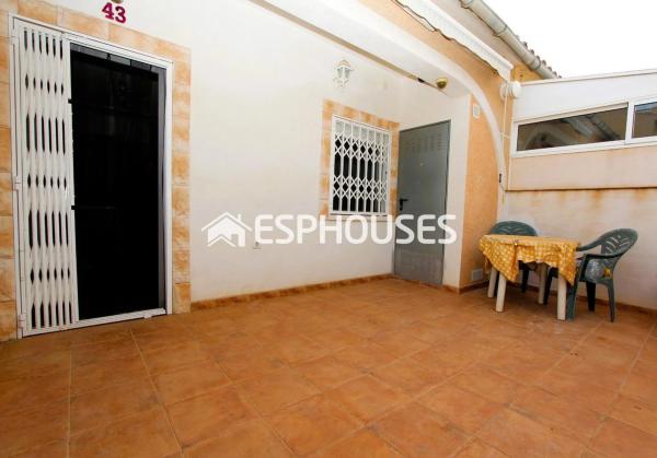 Chalet pareado photo 1