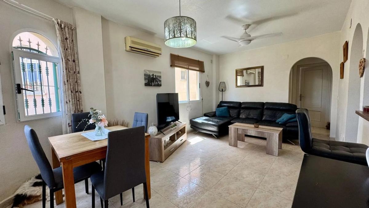 Продажа отдельного шале в  San Miguel de Salinas, Сан-Мигель-де-Салинас photo 3