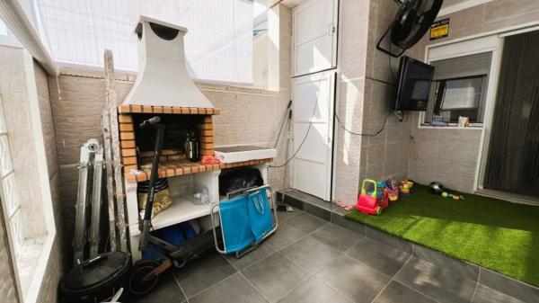 Chalet pareado photo 1