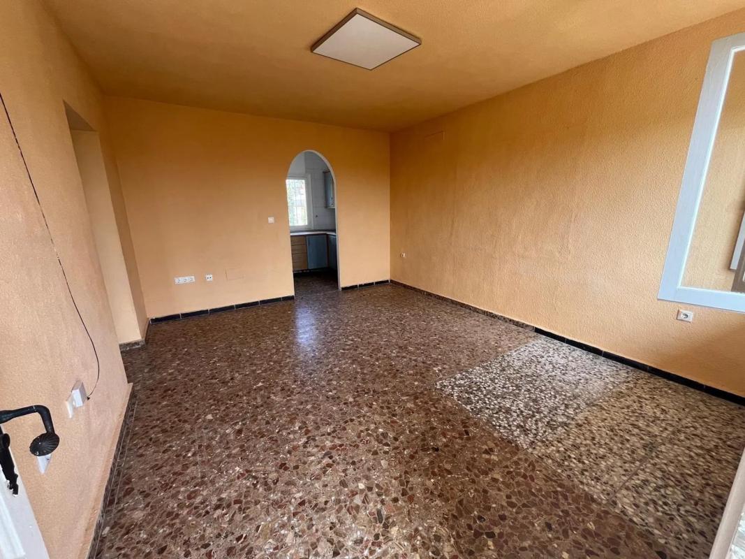 Properties for sale and rent in Spain photo 5