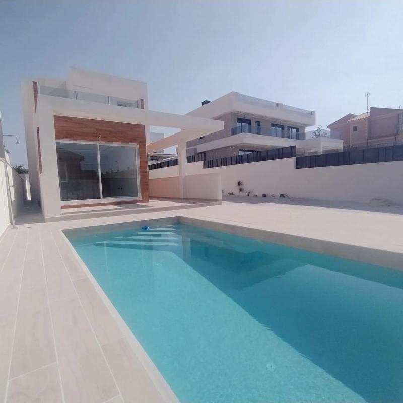 Terreno en venta en Torrevieja, Alicante photo 4