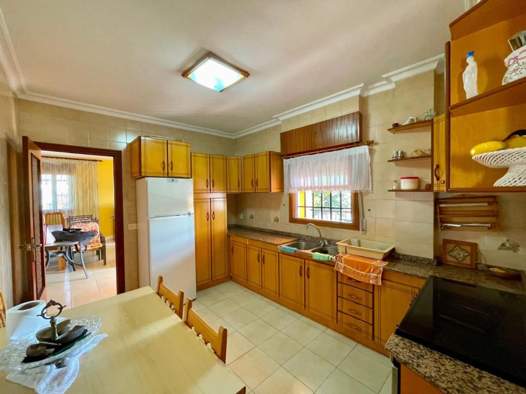 Properties for sale and rent in Spain photo 5