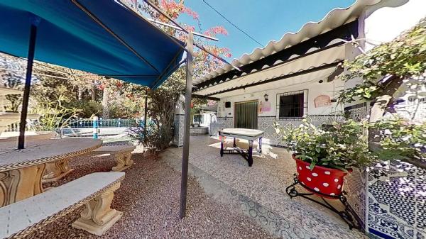 Finca rústica en venta en Crevillente , Crevillente thumbnail 1