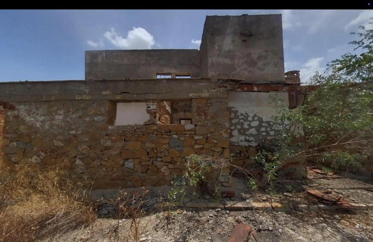 Продажа загородного участка в  Partida el Realengo , Кревильенте photo 5