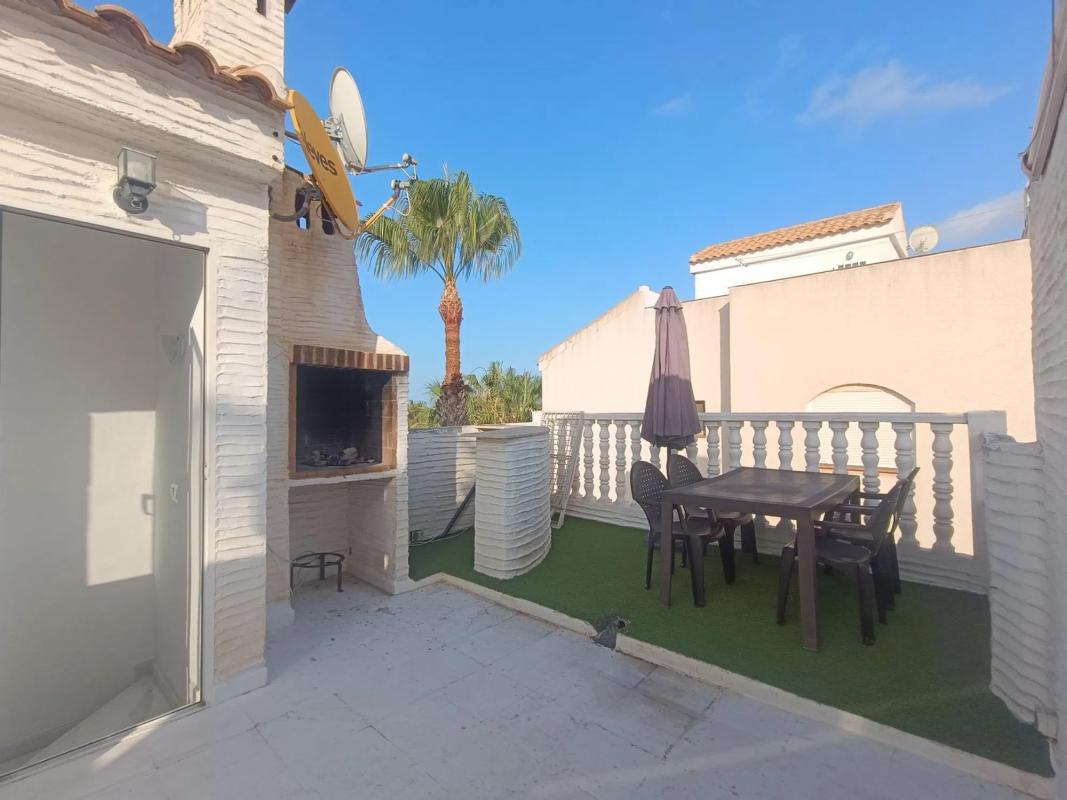 Properties for sale and rent in Spain photo 2